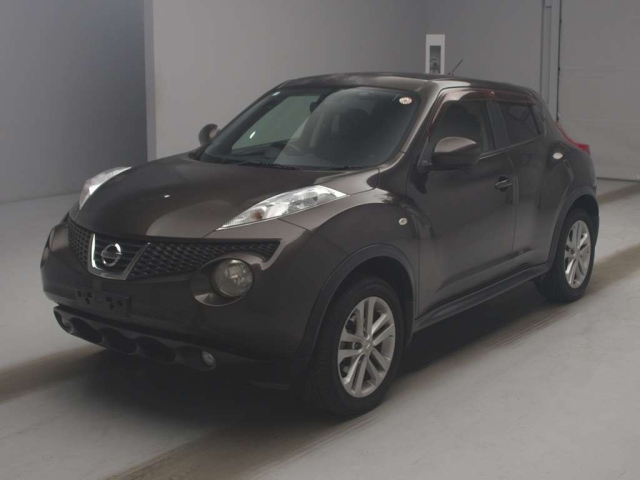 NISSAN JUKE 2010
