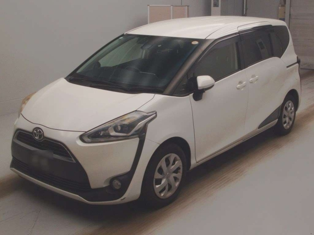 TOYOTA SIENTA 2018