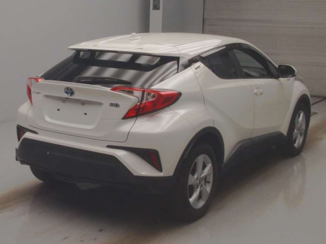 TOYOTA C-HR 2017