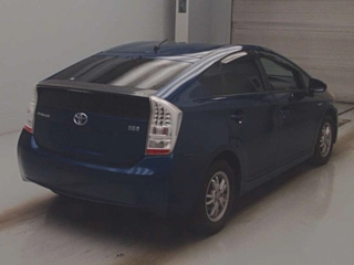 TOYOTA PRIUS 2011
