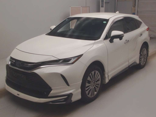 TOYOTA HARRIER 2021