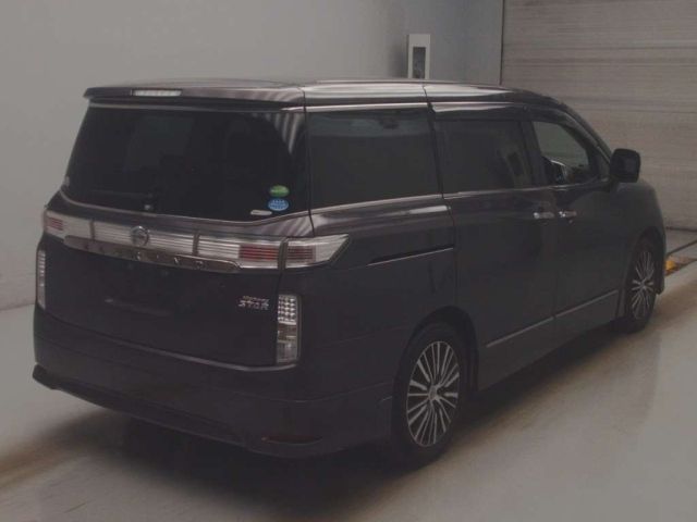 NISSAN ELGRAND 2014