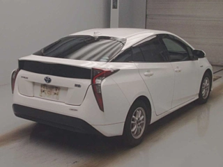 TOYOTA PRIUS 2018
