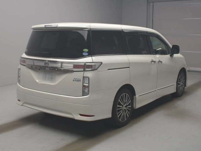 NISSAN ELGRAND 2019