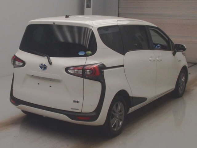 TOYOTA SIENTA 2019
