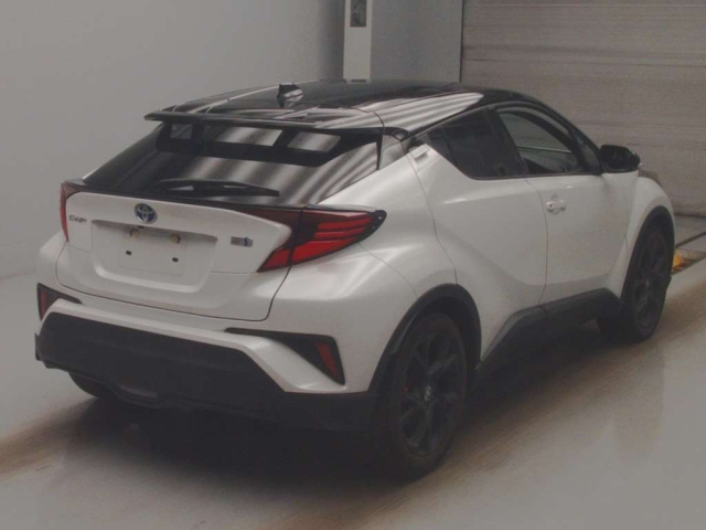 TOYOTA C-HR 2022
