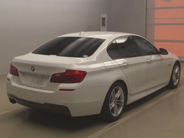 BMW 5 SERIES 2015