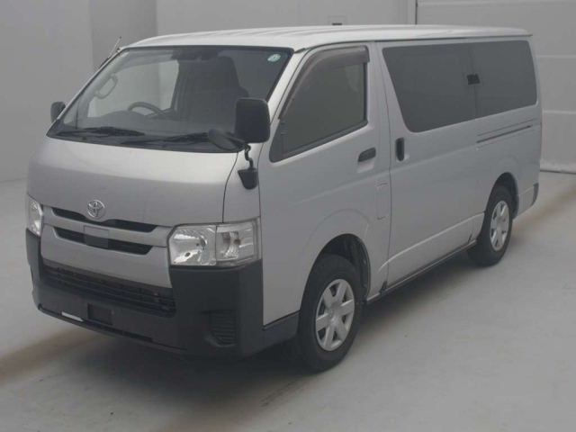 TOYOTA REGIUS ACE VAN 2020