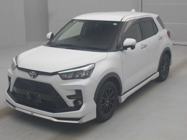 TOYOTA RAIZE 2020
