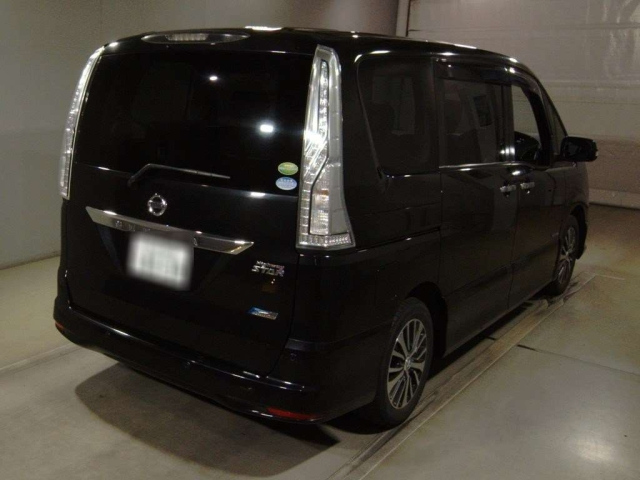 NISSAN SERENA 2015