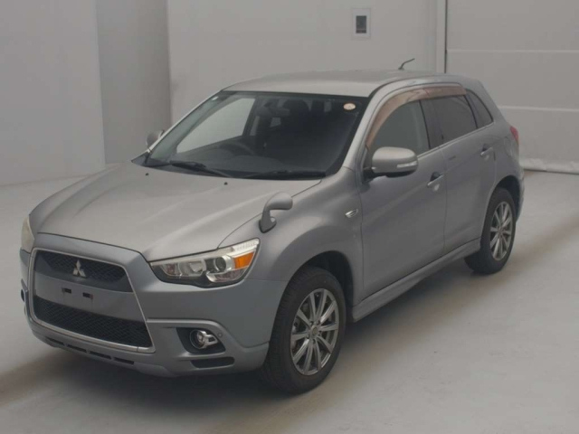 MITSUBISHI RVR 2012