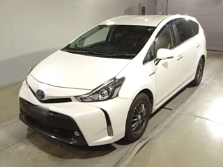 TOYOTA PRIUS ALPHA 2018