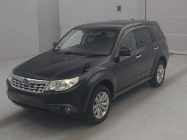 SUBARU FORESTER 2011