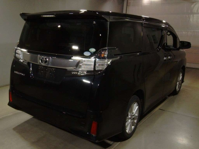 TOYOTA VELLFIRE 2015