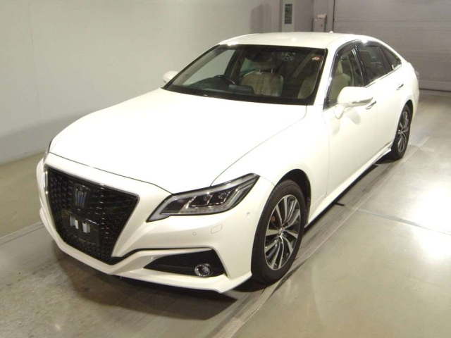 TOYOTA CROWN 2020