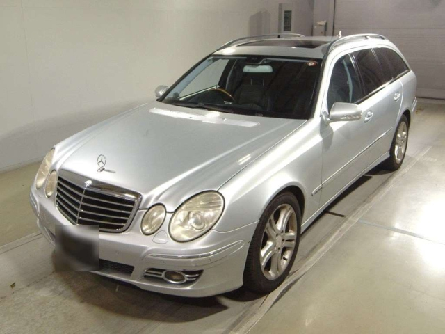 MERCEDES BENZ E CLASS WAGON 2010