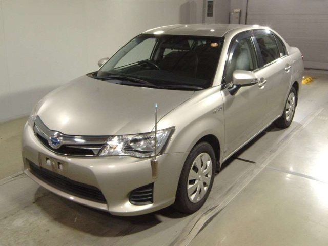 TOYOTA COROLLA AXIO 2015