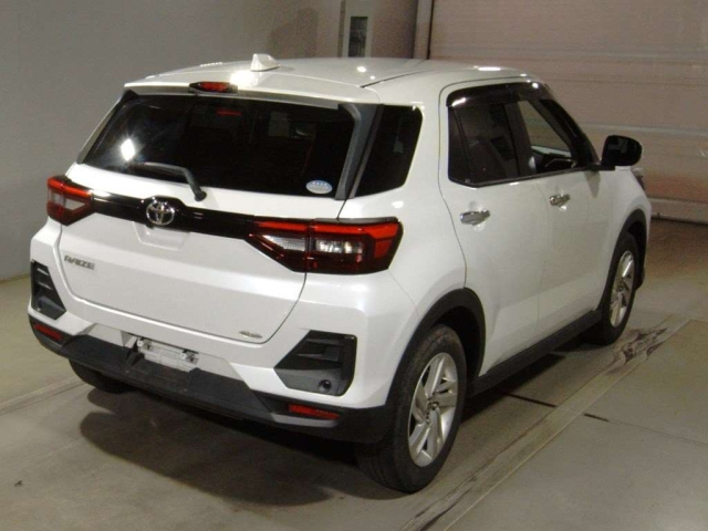 TOYOTA RAIZE 2021