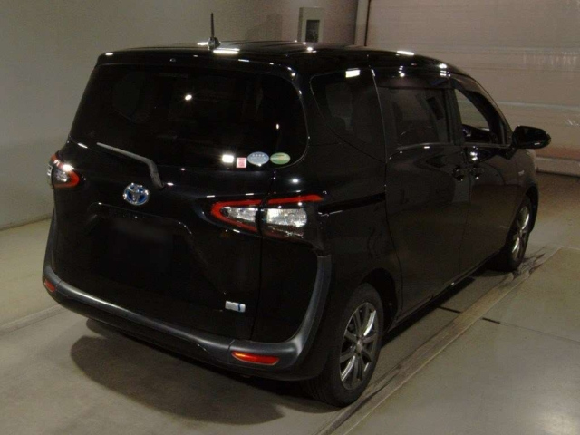 TOYOTA SIENTA 2018