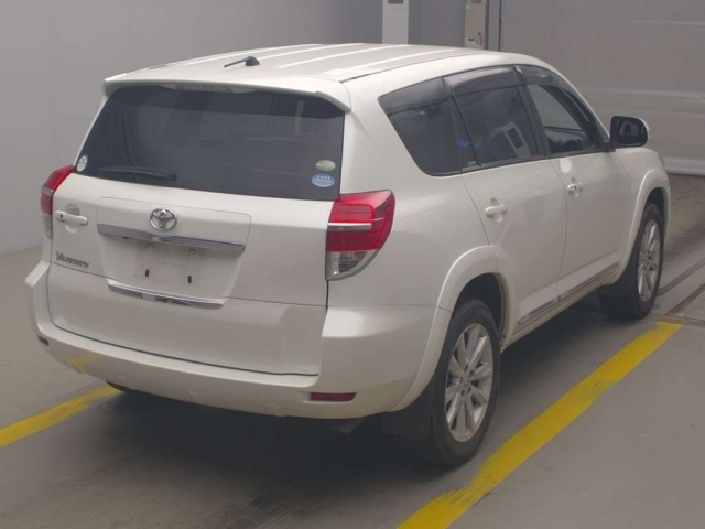 TOYOTA VANGUARD 2012