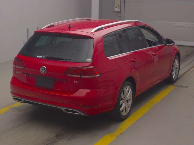 VOLKSWAGEN GOLF VARIANT 2018