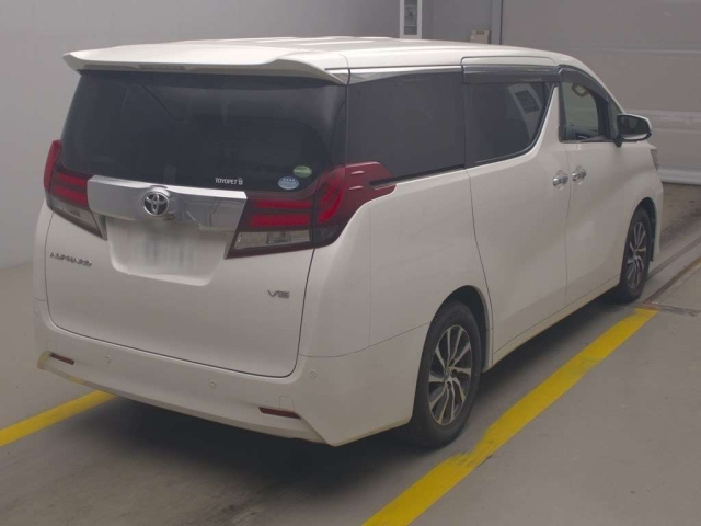 TOYOTA ALPHARD 2015