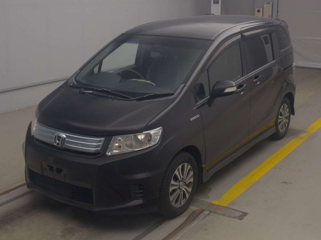 HONDA FREED 2012
