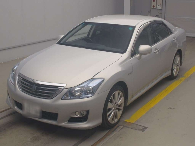 TOYOTA CROWN 2009