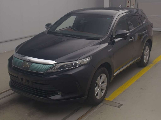 TOYOTA HARRIER 2018