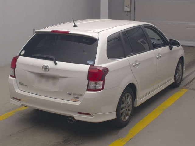 TOYOTA COROLLA FIELDER 2014