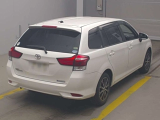 TOYOTA COROLLA FIELDER 2016