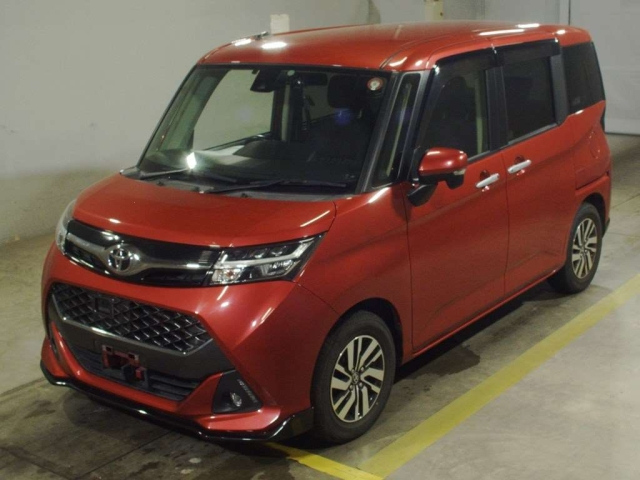 TOYOTA TANK 2018
