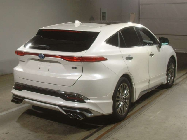 TOYOTA HARRIER 2021