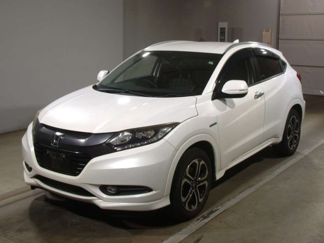 HONDA VEZEL 2015