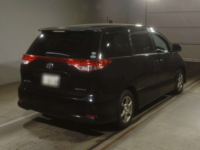 TOYOTA ESTIMA 2009
