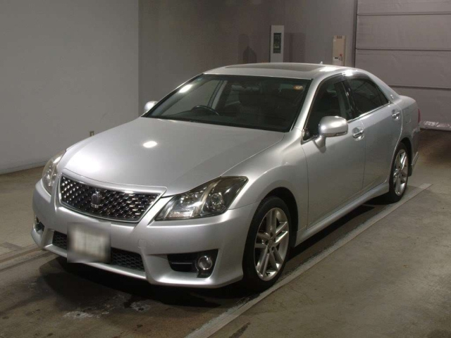 TOYOTA CROWN 2012