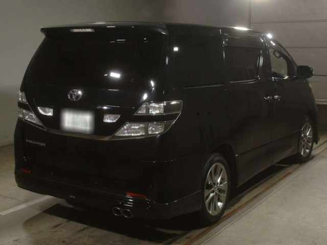 TOYOTA VELLFIRE 2010