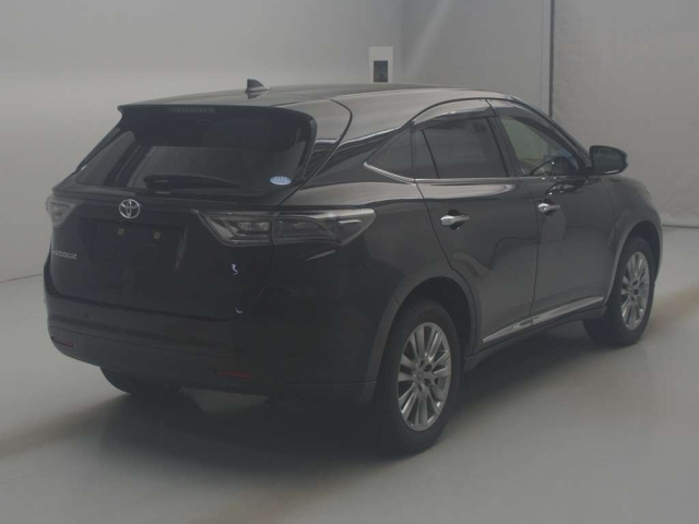 TOYOTA HARRIER 2014