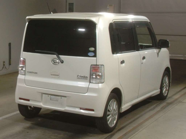 DAIHATSU MOVE CONTE 2010