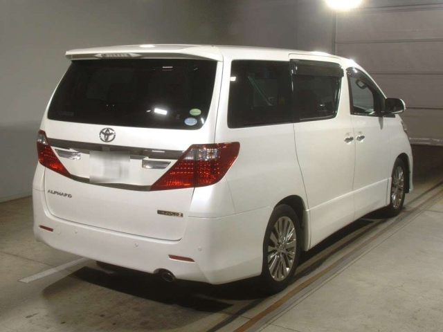 TOYOTA ALPHARD 2014
