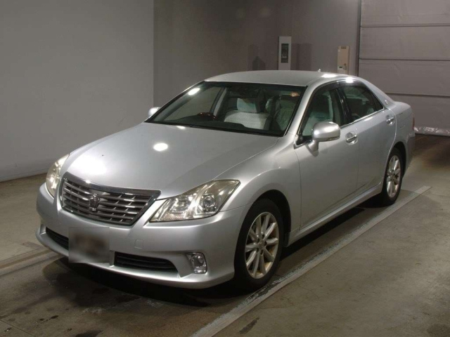 TOYOTA CROWN 2011