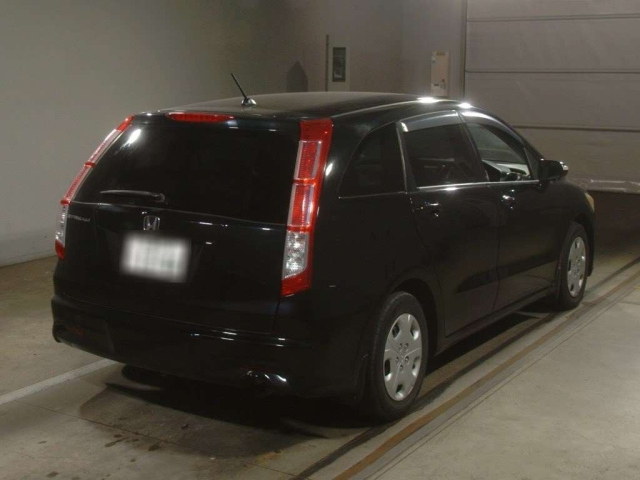 HONDA STREAM 2011