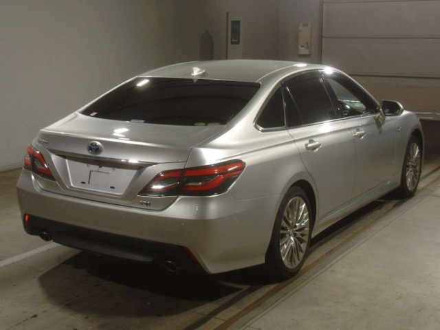 TOYOTA CROWN 2020