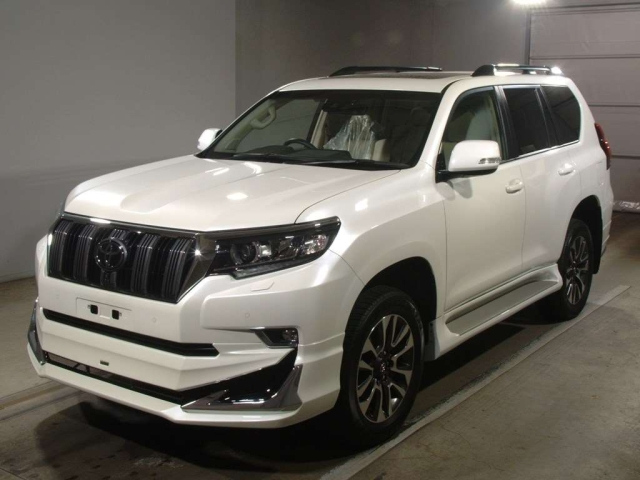 TOYOTA LAND CRUISER PRADO 2022