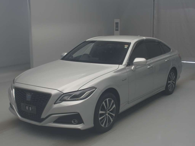TOYOTA CROWN 2020