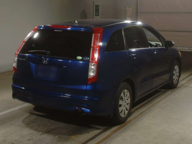 HONDA STREAM 2010