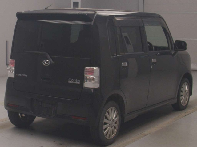 DAIHATSU MOVE CONTE 2010
