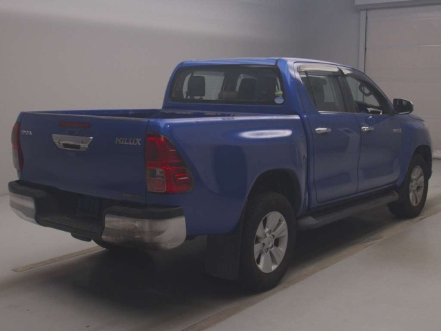 TOYOTA HILUX 2017