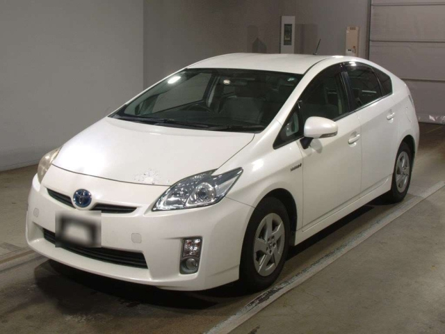 TOYOTA PRIUS 2011