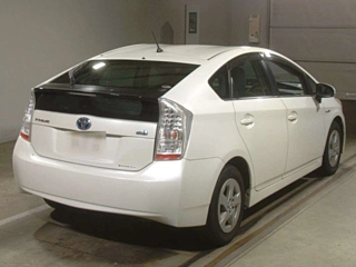TOYOTA PRIUS 2011